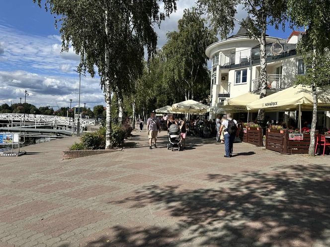Drożyzna w sklepach? W tym mieście sprzedawcy obniżyli ceny i załamują ręce