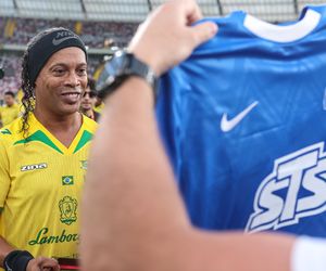 Ronaldinho na Stadionie Śląskim w meczu gwiazd Polska - Brazylia