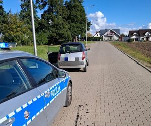 Pijany mężczyzna w czterokołowcu