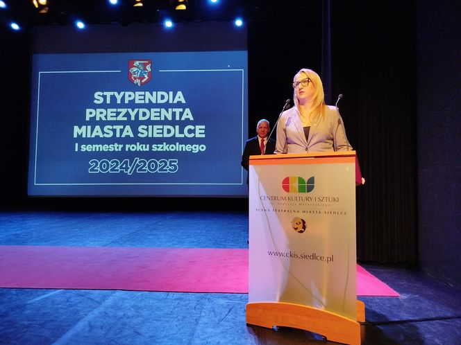 Blisko 700 najzdolniejszych siedleckich uczniów z nagrodami za dokonania w nauce!