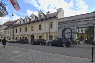 To miasto w Małopolsce jest nazywane Barceloną Północy. Jednak mało kto wie, że jest większe od hiszpańskiego hitu turystycznego 