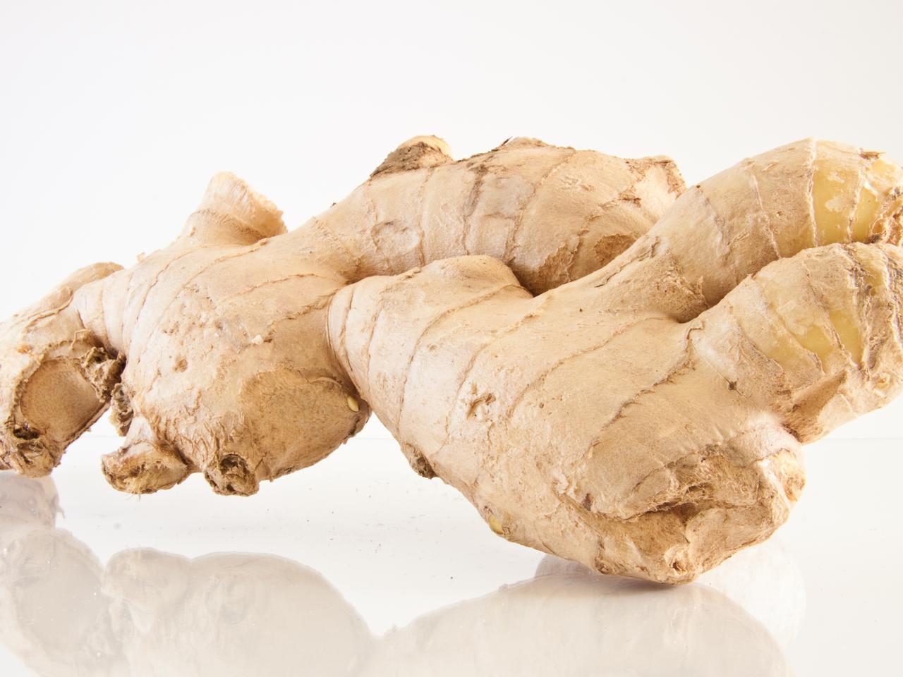 Jak się rozgrzać? Naturalne produkty, które rozgrzewają i leczą