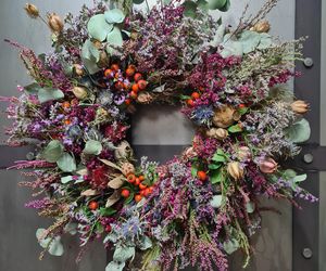 Chryzantemy wciąż drogie? Ekspert od kwiatów wyjaśnia, dlaczego ceny rosną i jak udekorować grób bez przepłacania