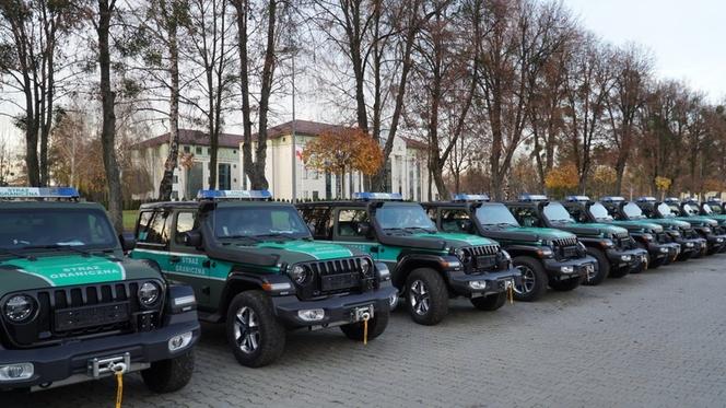 Jeepy Wrangler Sahara dla Straży Granicznej. Te samochody nie boją się bezdroży