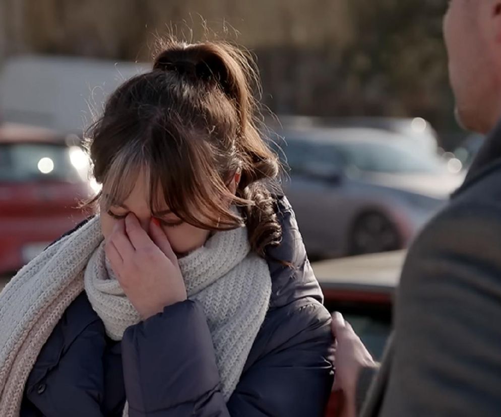 Pierwsza miłość, odcinek 4045: Lilka nie odpuści! Nawet po tym jak Kinga pozna prawdę, będzie nachodzić Janka