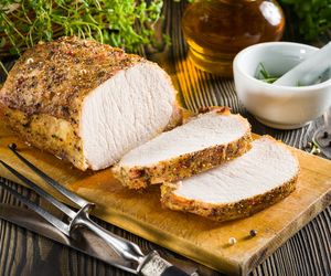 Schab z szynkowara. Soczysta i krucha domowa wędlina