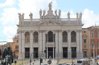 Msza w bazylice na Lateranie w intencji chorego Benedykta XVI