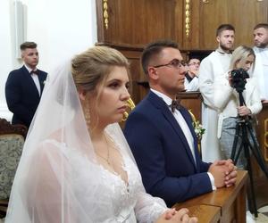 Dawid i Paulina powiedzieli „tak”. Wyjątkowy ślub na lubelskiej pielgrzymce! 