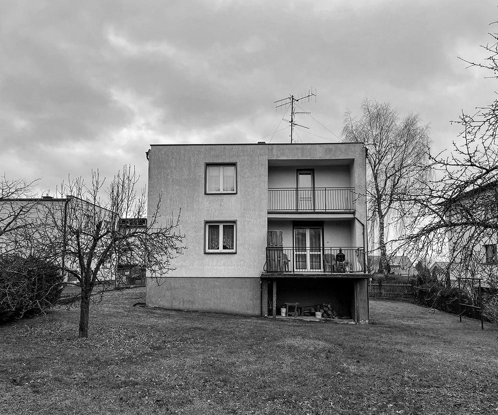 Metamorfoza domu kostki z lat 70.