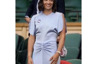 Wimbledon zdobyty, Rolex odkryty. Iga Świątek zachwyciła też błękitną kreacją!