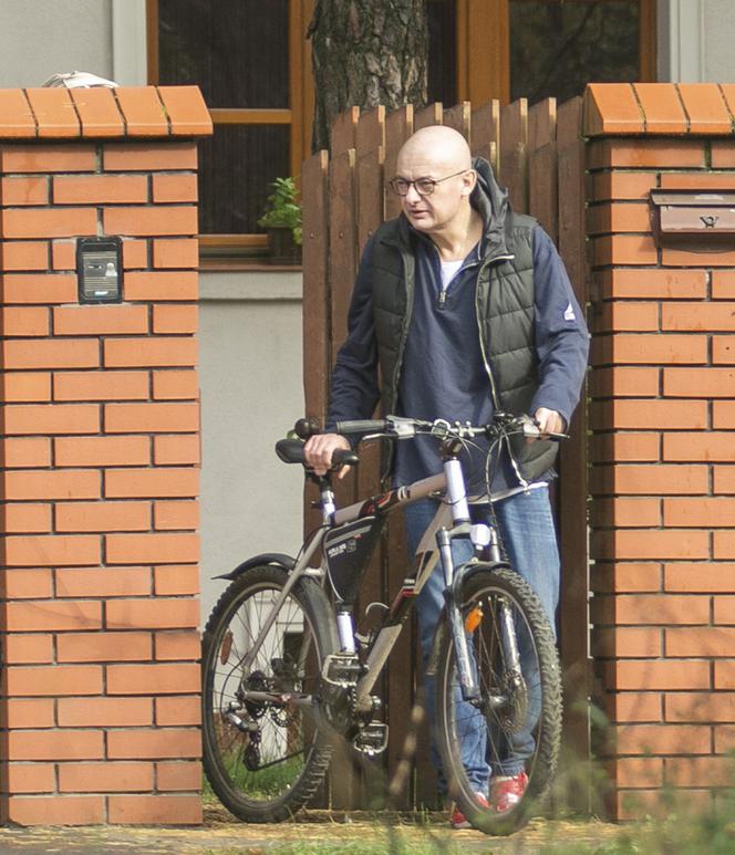 Michał Kamiński z córką na rowerze