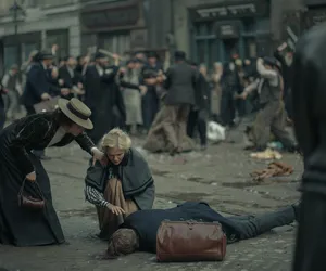 Polowanie na ćmy, odcinek 6 streszczenie: Przyjaciółka Yvette zginie w zamieszkach! Szlimakowska zemści się na Grunie - ZDJĘCIA