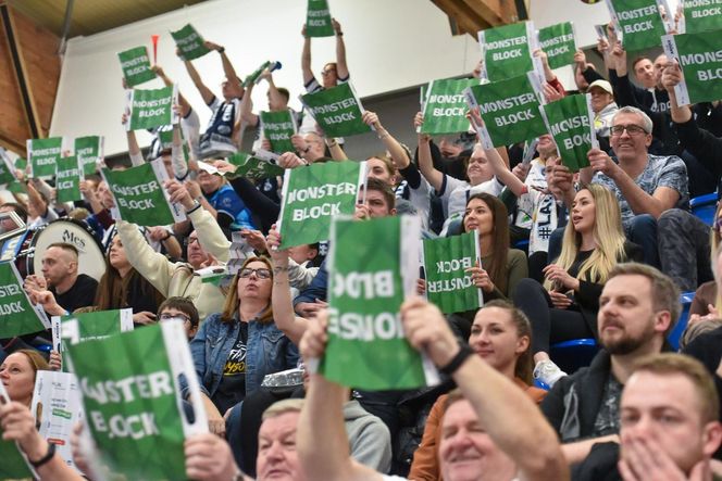 CUK Anioły Toruń - BKS VISŁA PROLINE Bydgoszcz. Zdjęcia kibiców i zawodników z meczu