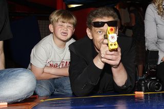 Jacek Borkowski pokazał dorosłe dzieci. Podobni do znanego taty?