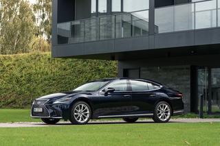 Lexus LS 500 przenosi w świat luksusu mimo koszmarnych multimediów - TEST, OPINIA