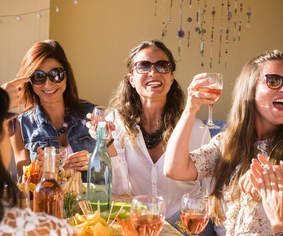 Girl dinner. Nowy dieteyczny trend podbija TikToka. Sprawdzamy, czy faktycznie działa