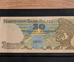 Wystawa banknotów opozycji antykomunistycznej w Szczecinie 