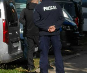 ABW w akcji. Znaleziono broń i materiały wybuchowe. Trwa ewakuacja