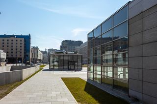 Parking podziemny pod pl. Powstańców Warszawy w Warszawie