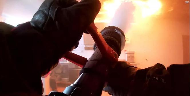 Hamulka. Spłonęła sala weselna. Pożar gasiło 14 zastępów strażaków [ZDJĘCIA]