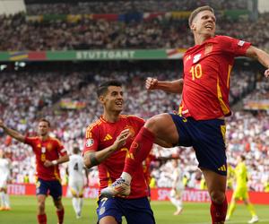 Hiszpania pogrążyła Niemcy w 119. minucie! Szalony ostatni mecz w karierze Toniego Kroosa. Dani Olmo bohaterem