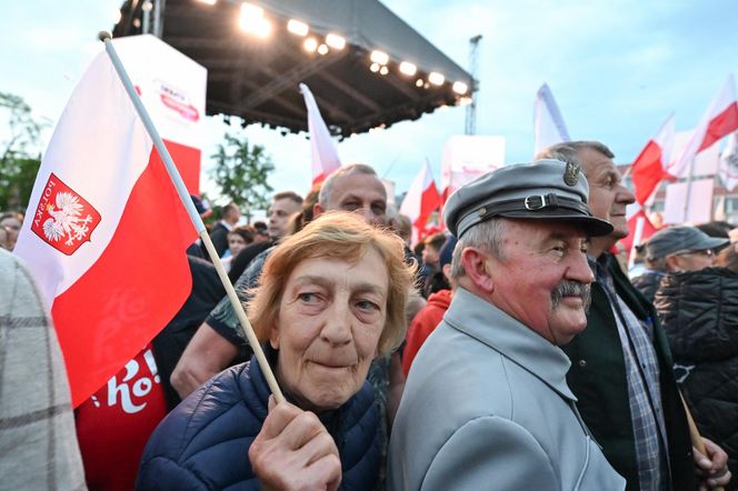 Karol Nawrocki na zorganizowanej przez telewizję Republika debacie przedwyborczej w Końskich