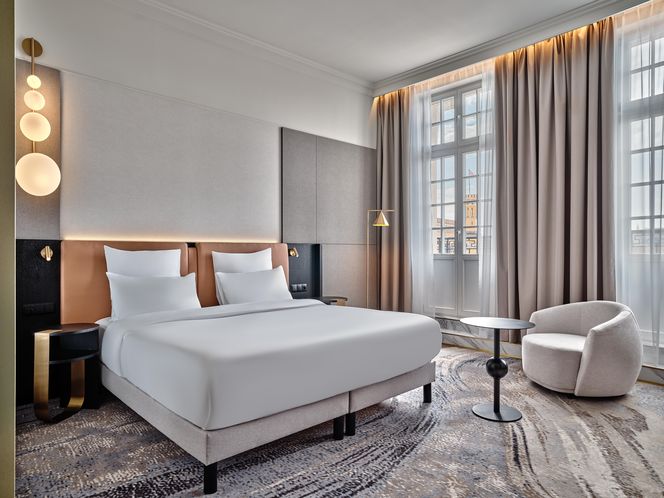 Movenpick Grand Hotel