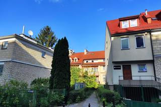 To najkrótsza ulica w Polsce. Ma zaledwie 22 metry długości!