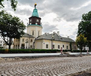 Zabytkowy bruk na Piłsudskiego w Siedlcach