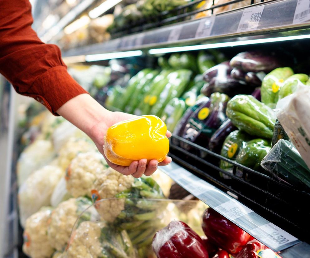 Zbadano paprykę z Lidla i Biedronki. Wiadomo, która była „faszerowana” pestycydami