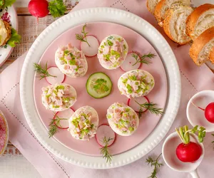 Selerowe jajka wielkanocne. Czarująca przekąska na wielkanocne śniadanie