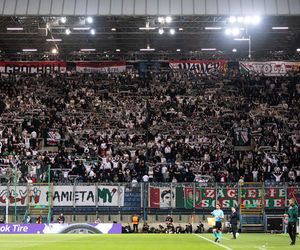 Legia - Szachtar: transparent kibiców