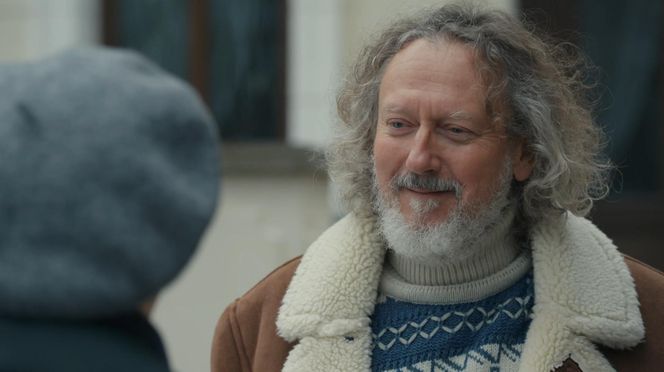 Barwy szczęścia odc. 3201. Józefina Rawicz (Elżbieta Jarosik), nowy właściciel dworku (Jan Korwin Kochanowski)