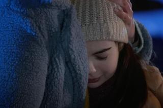 Pierwsza miłość, odcinek 3803: Lucynka (Delfina Wilkońska), Lusia ( Kaja Ośnicka)