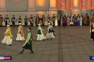 400 osob zatanczyli poloneza z okazji 17 wrzesnia