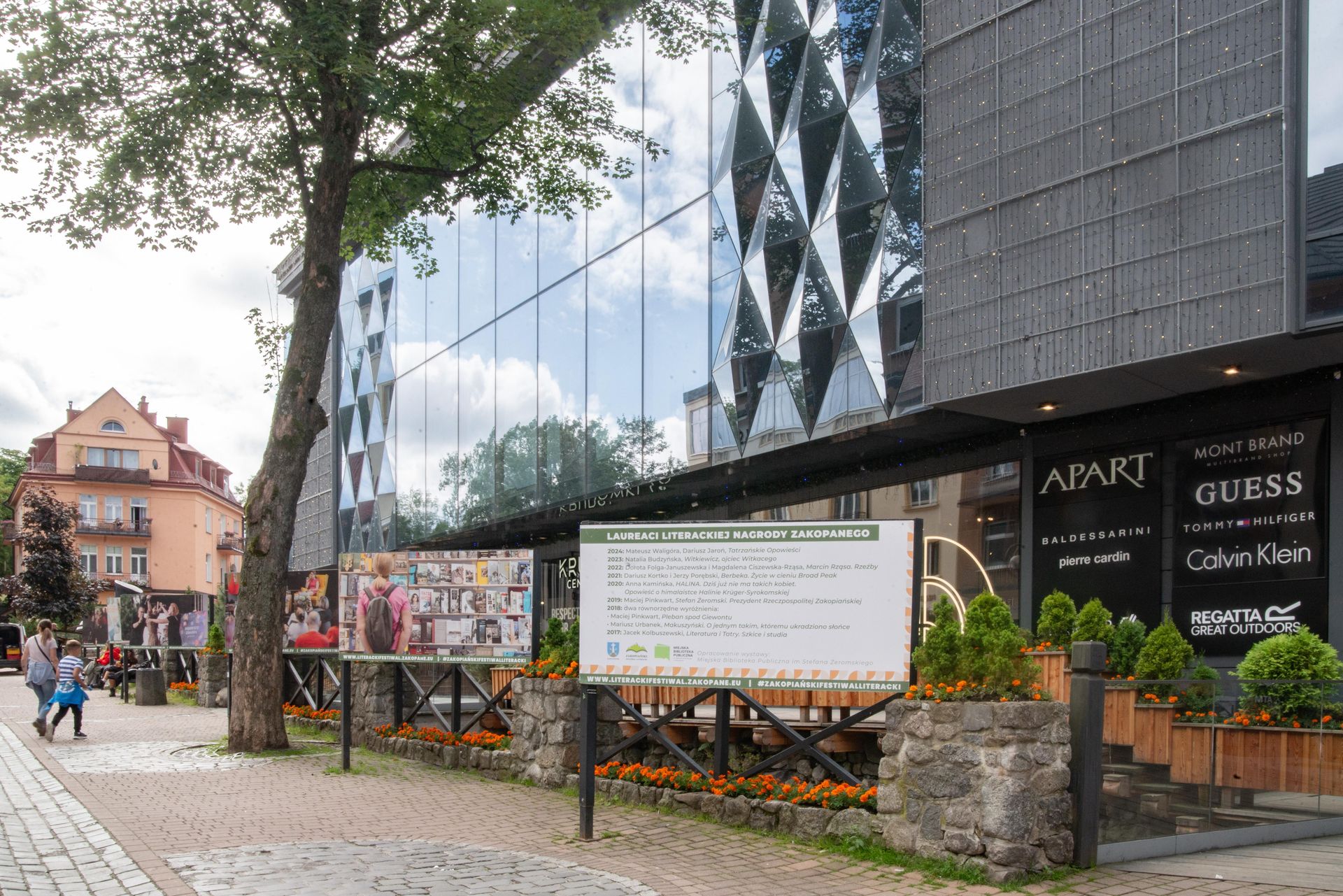 Centrum Handlowe Krupówki 40 w Zakopanem