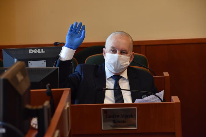 Warmińsko-mazurskie. Radni przyjęli budżet na 2022 rok