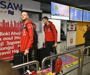 Kibice w szoku! Czekali na siatkarzy, a tu nagle wyszli polscy złoci medaliści