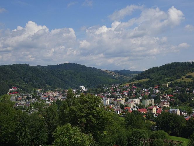 Najlepsze uzdrowiska w Małopolsce według AI. Warto je odwiedzić nie tylko w wakacje!