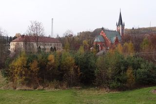 To jedna z najstarszych wsi w Małopolsce. Jest nazywana polskim Lourdes