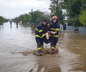 Ulewy i powodzie już zabijają! Cztery ofiary śmiertelne w Rumunii