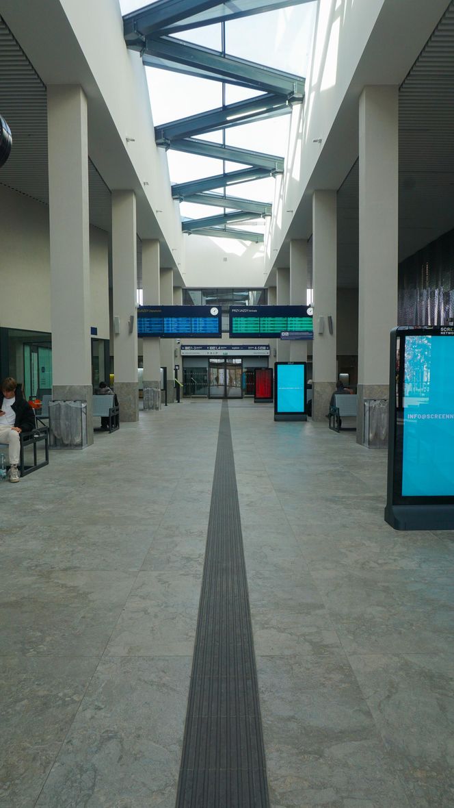 Łódź Kaliska - dworzec po remoncie