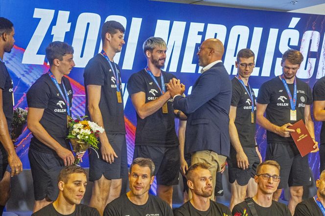 Powrót siatkarzy po zwycięstwie w Lidze Narodów