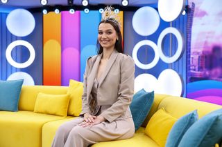 Prawie sięgnęła po koronę Miss World! Tak Maja Klajda wyglądała jako nastolatka. Bez grama makijażu i w tej fryzurze trudno ją rozpoznać