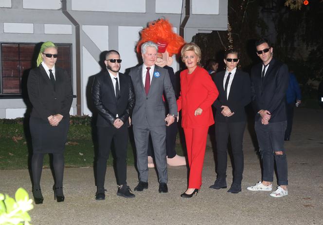 Katy Perry jako Hillary Clinton i Orlando Bloom jako Donald Trump