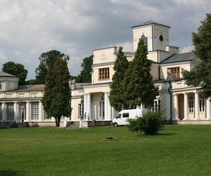 To miasto w woj. lubelskim założył Mikołaj Rej! Do dziś stoi tam jego pomnik