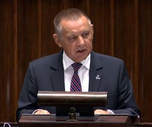 Marian Banaś przekazał nam zaskakujące wieści! Odbiera telefony z PiS! Nie do wiary, w jakiej sprawie
