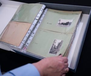 To naprawdę bezcenna kolekcja. Niemal trzy tysiące niepublikowanych zdjęć powojennej Warszawy