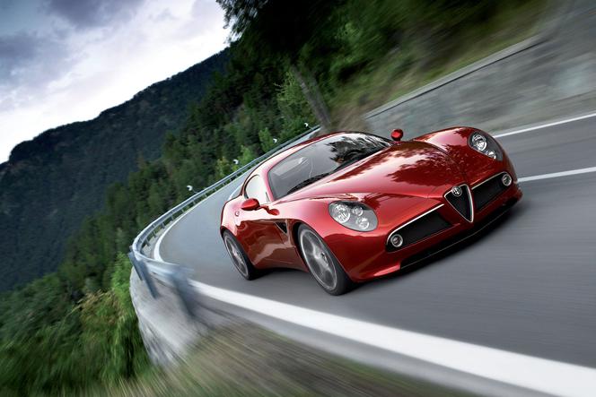 Alfa Romeo 8C
