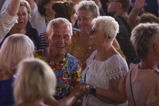 Ostatnia potańcówka w Katowicach na Rynku na zakończenie wakacji